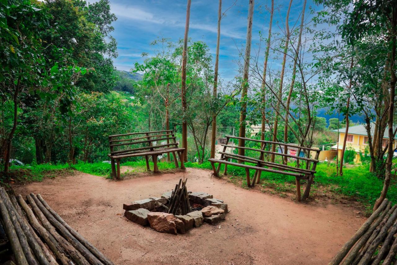 Golden Fern Resort Kanthalloor エクステリア 写真