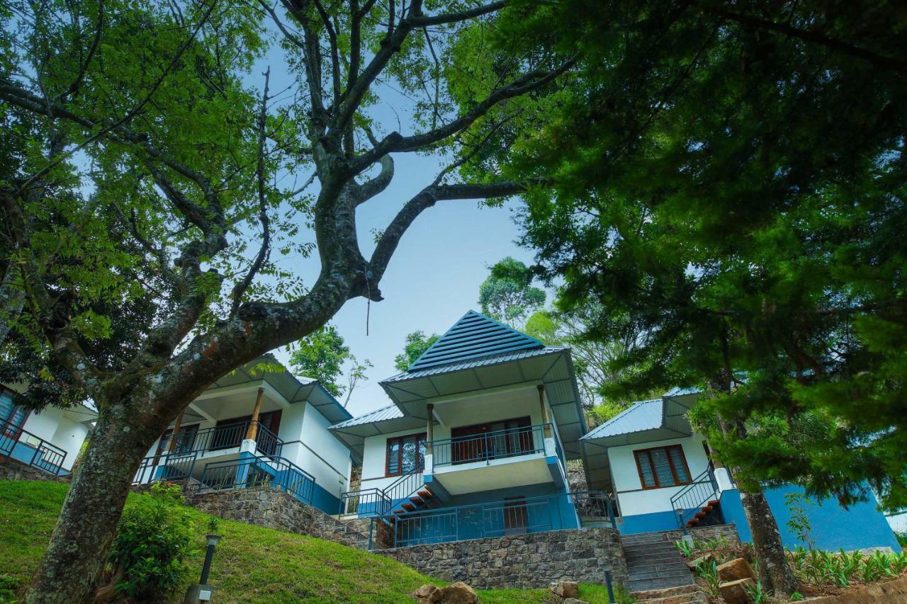 Golden Fern Resort Kanthalloor エクステリア 写真
